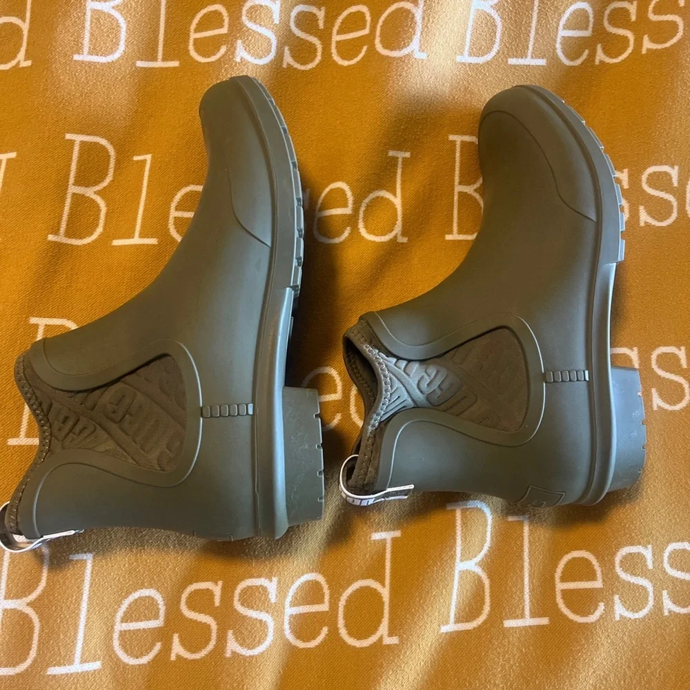 UGG Women's Chevonne Rain Boots -  Olive Green Size 9 NWOB - Picture 7 of 11